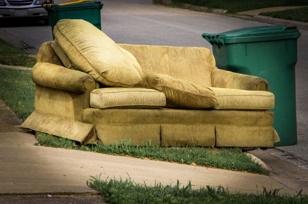 Sofa Removal Service in Sun Prairie