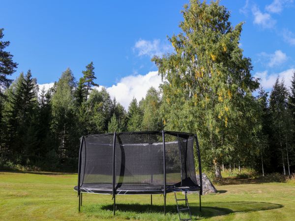 Trampoline Removal in Sun Prairie