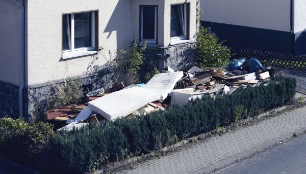 Yard Junk Removal in Sun Prairie